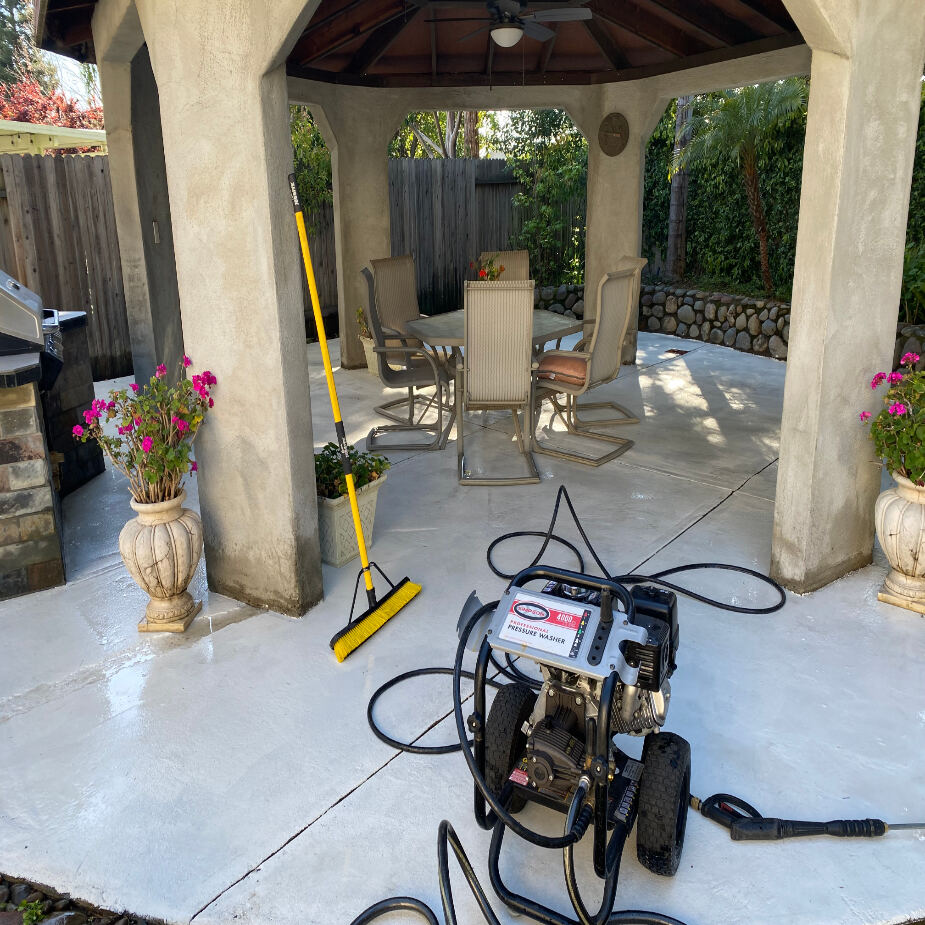 Power washing